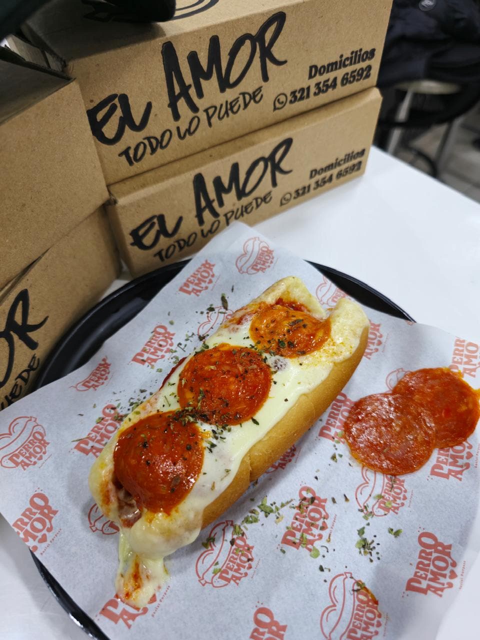 Perrito Italiano con pepperoni